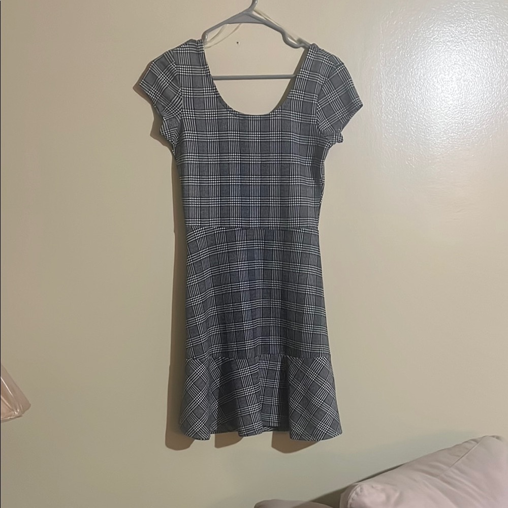 Planet Gold Gray Black Houndstooth Mini Dress